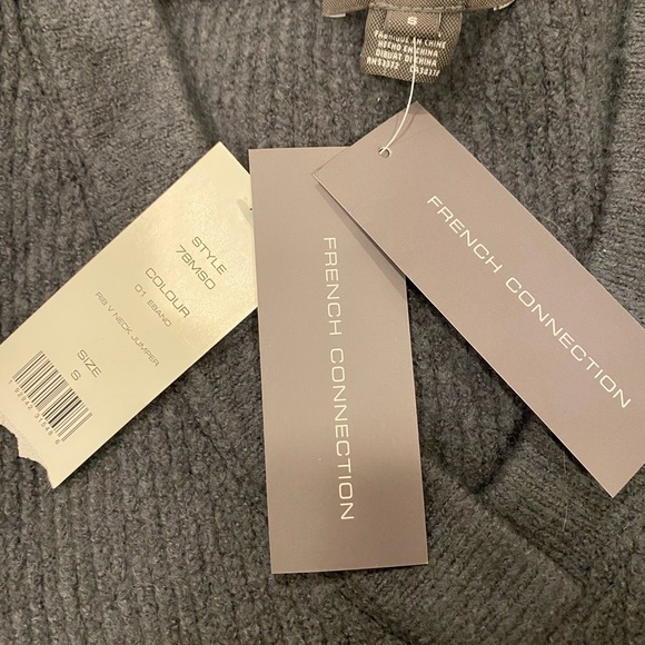 New French Connection V-Neck Wool Blend Jumper Sweater Women's Size Small - Picture 3 of 7